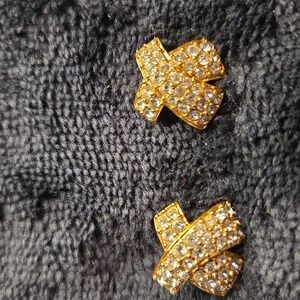 SWAROVSKI crystals vintage earrings